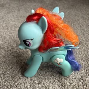 My Little Pony 8"H Rainbow Dash 41671A Flipping Pony Hasbro 2013